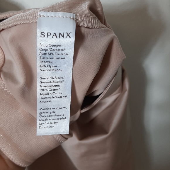 Spanx suit your fancy high waisted thong - Picture 5 of 8